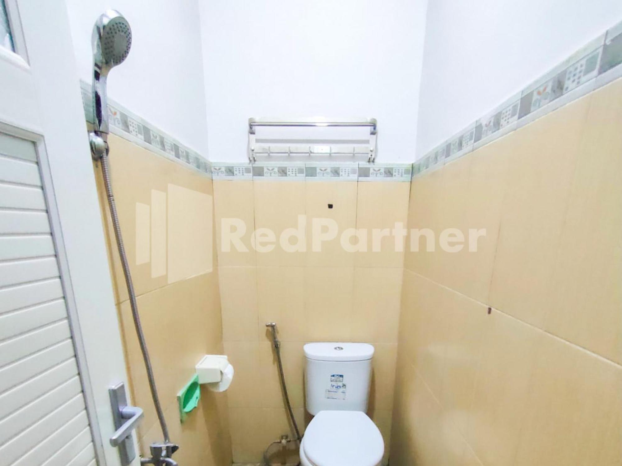 The Paragon Hotel Cilacap Redpartner Exterior photo